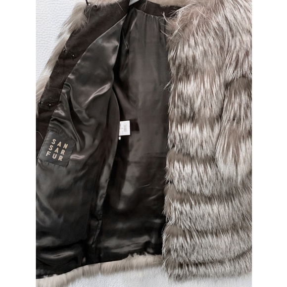 Russian Silver Fox Fur Coat - Picture 4 of 8